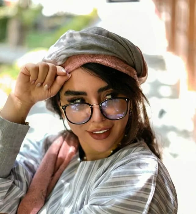 فاطمه آوید